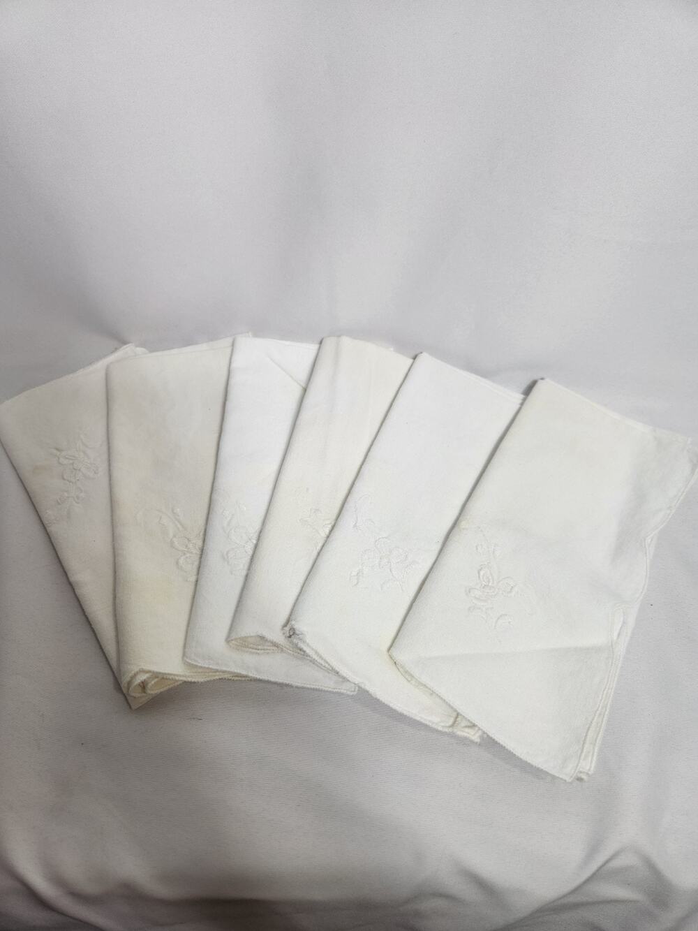 Vintage Set of 6 White Linen Dinner Napkins Embroidered Floral Monogram Wedding